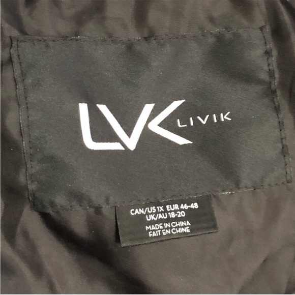 Livik Plus Size 1X Black Faux Fur Winter Coat - Picture 6 of 6